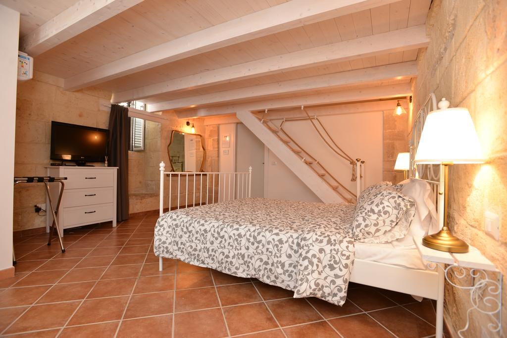 Cittadella28 Like At Home Trani Εξωτερικό φωτογραφία